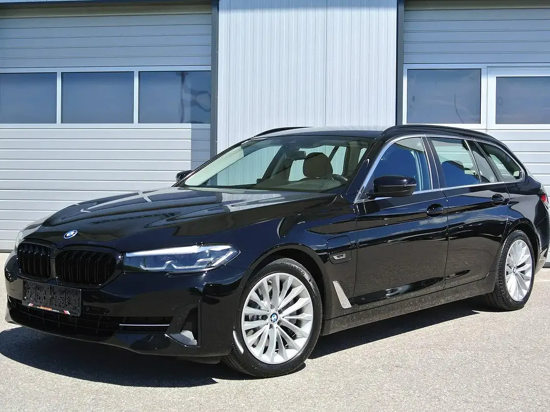 BMW 530 AUT xDrive Touring - Thumbnail 5