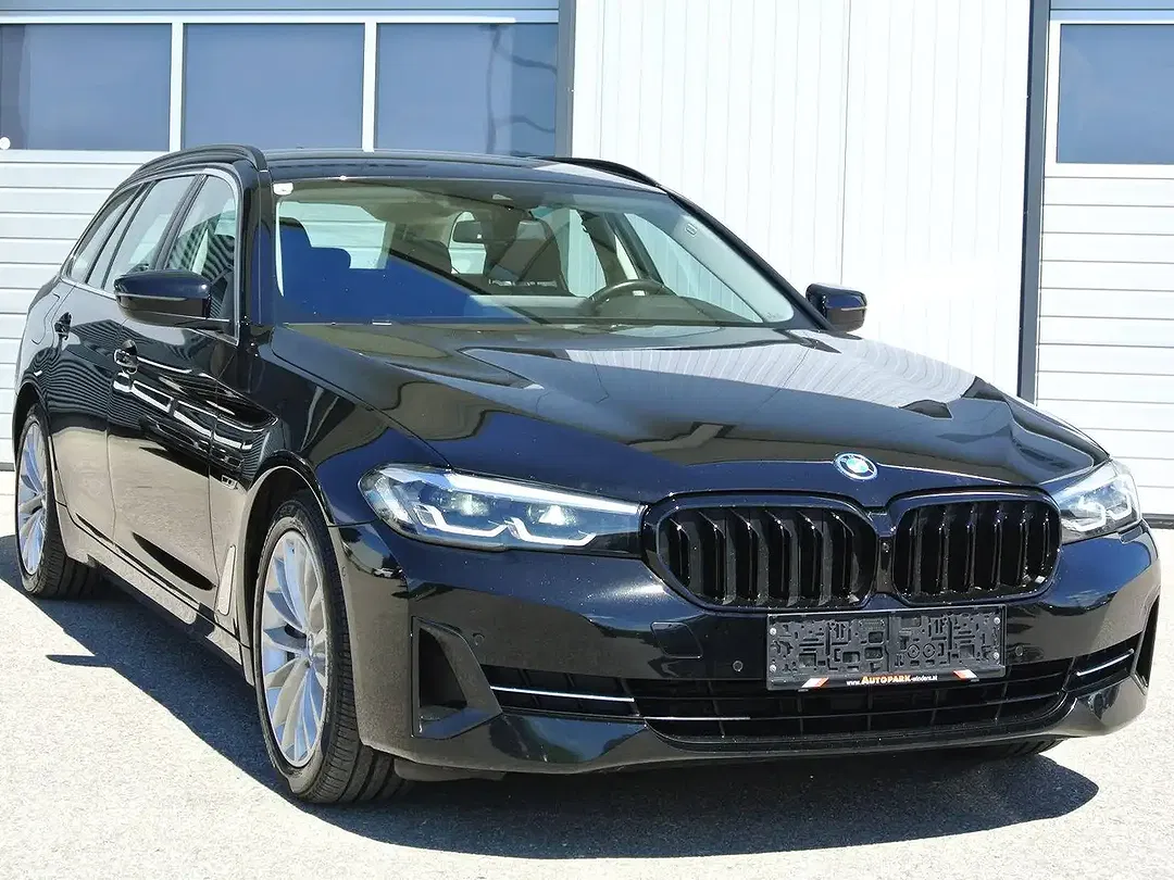 BMW 530 AUT xDrive Touring - Thumbnail 7