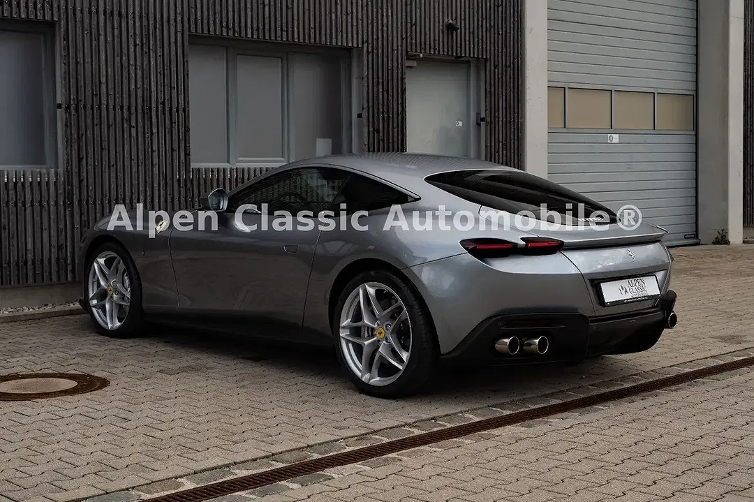 Ferrari Roma - foto 15