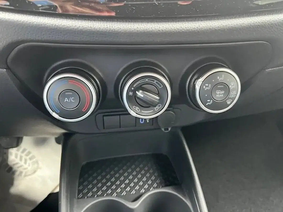 Toyota Aygo VVT-i - Thumbnail 8
