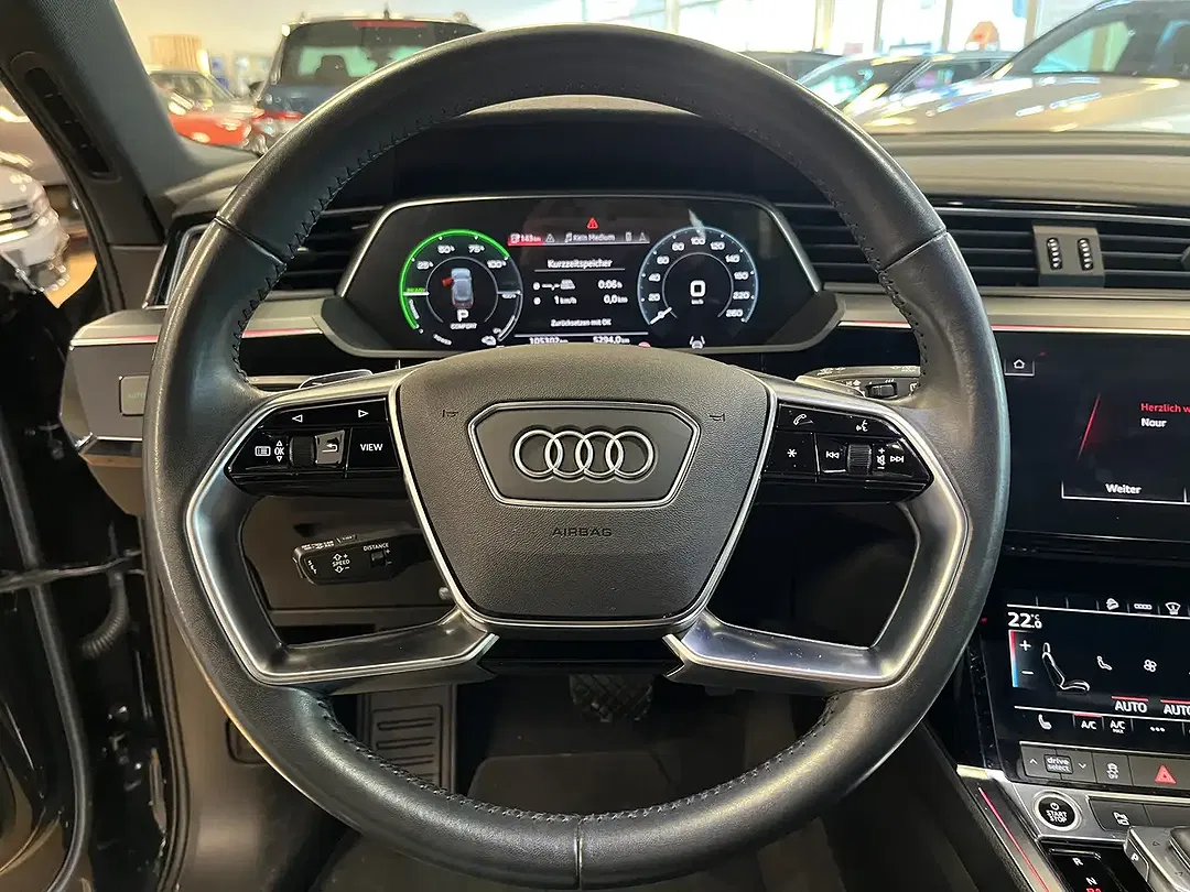 Audi e-tron - foto 15