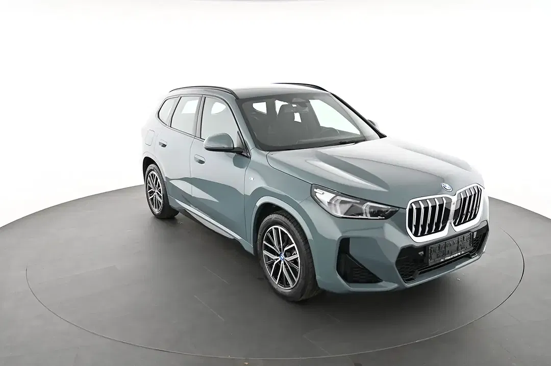 BMW X1 1.5 xDrive M Sport - Thumbnail 10