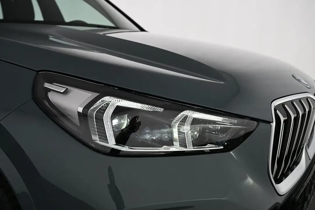 BMW X1 1.5 xDrive M Sport - Thumbnail 15
