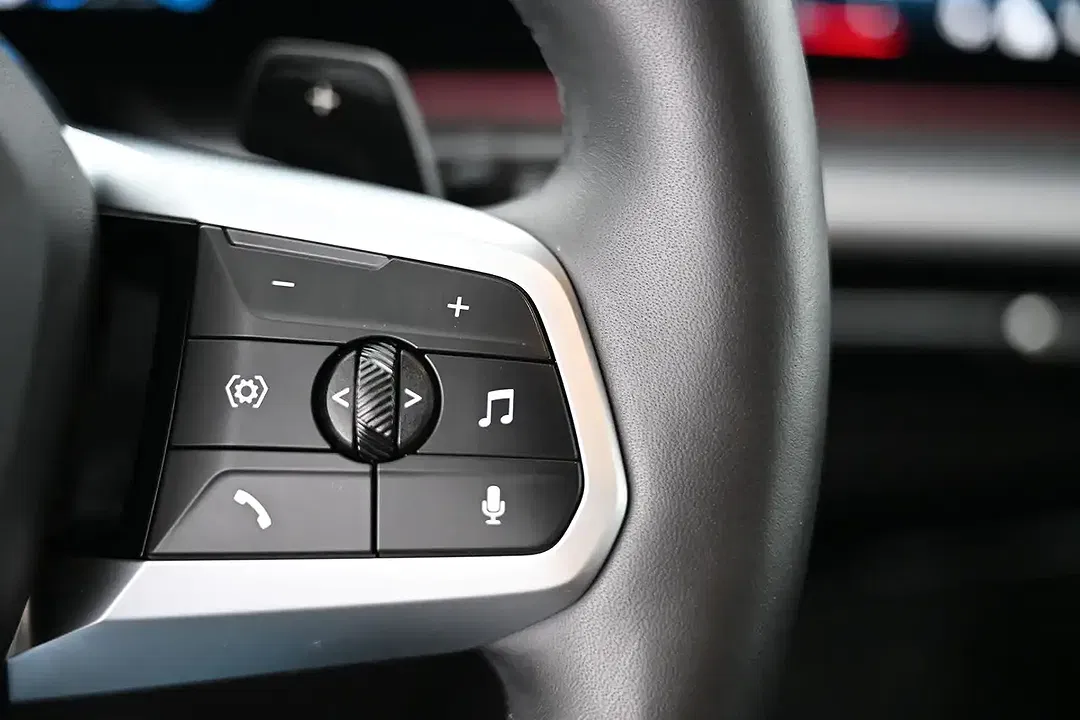 BMW X1 1.5 xDrive M Sport - Thumbnail 28
