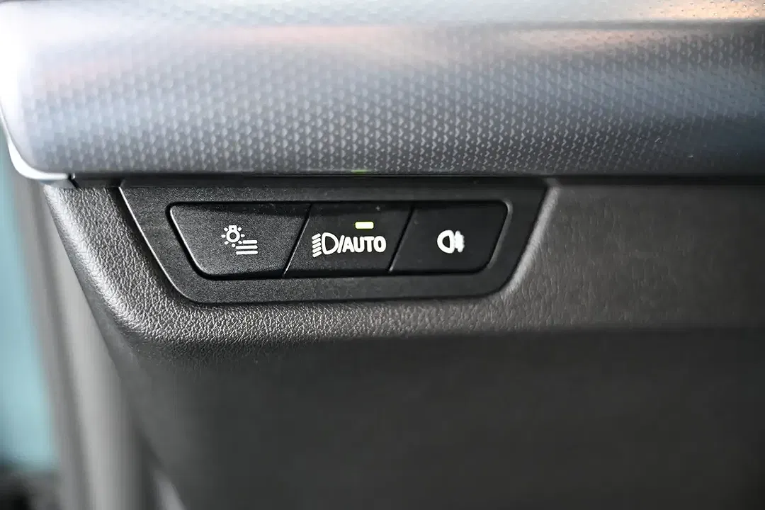 BMW X1 1.5 xDrive M Sport - Thumbnail 30