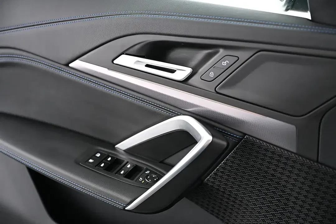 BMW X1 1.5 xDrive M Sport - Thumbnail 31