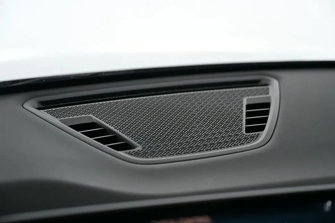 BMW X1 1.5 xDrive M Sport - Thumbnail 32