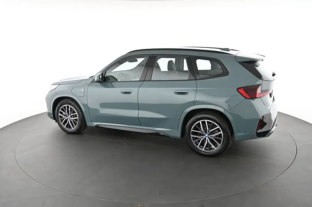 BMW X1 1.5 xDrive M Sport - Thumbnail 7