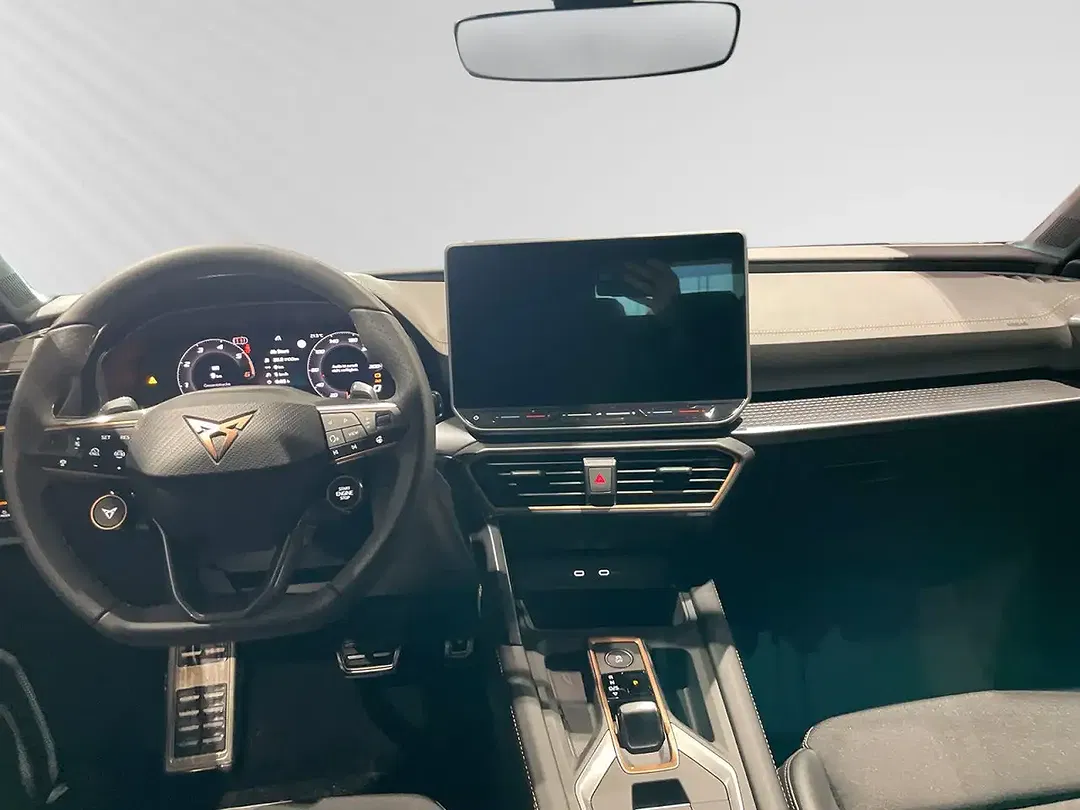 CUPRA Leon 2.0 TDI DSG Matrix LED Sportstourer - Thumbnail 6