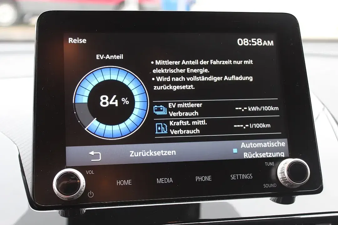 Mitsubishi Eclipse Cross PHEV 4WD - Thumbnail 14