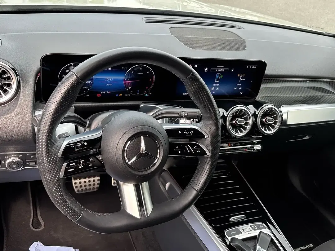 Mercedes-Benz GLB 200 AMG Edition Night - Thumbnail 8