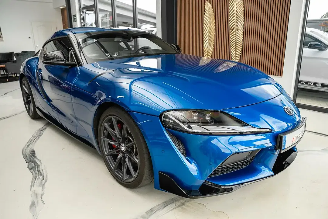 Toyota Supra - Thumbnail 3