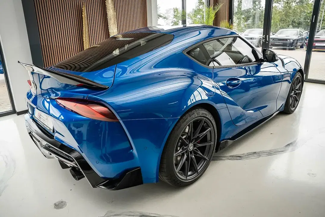 Toyota Supra - Thumbnail 5