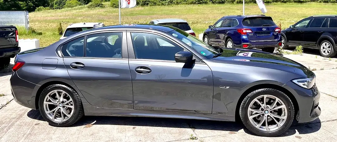 BMW 320 Hybrid - Thumbnail 4