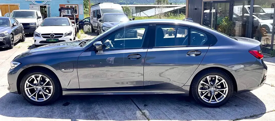 BMW 320 Hybrid - Thumbnail 8