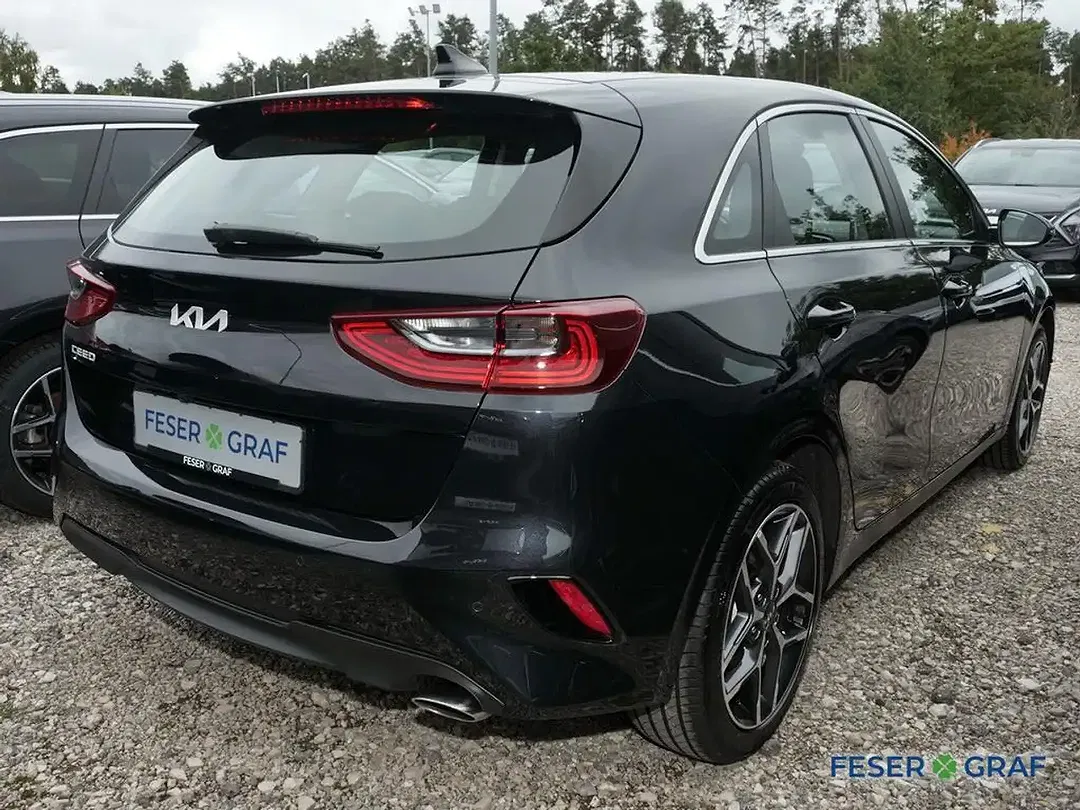 Kia Ceed / cee'd 1.5 Spirit - foto 2