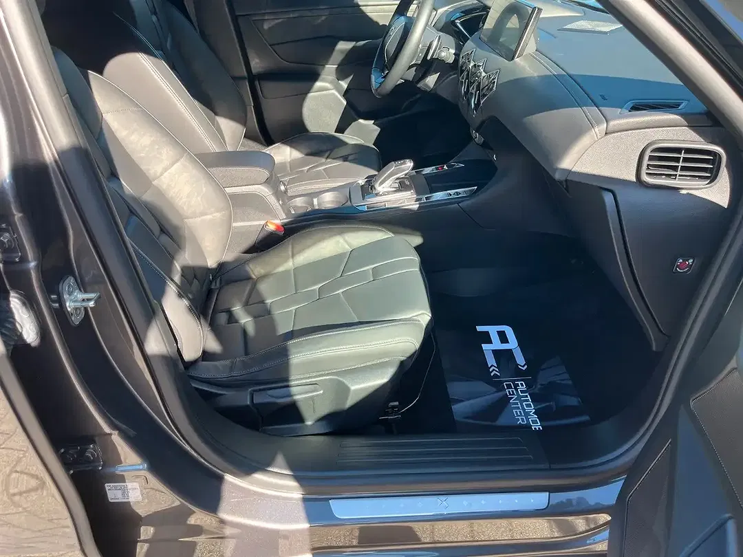 DS Automobiles DS 3 Crossback - Thumbnail 11