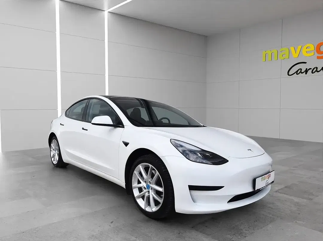 Tesla Model 3 RWD Standard Range - Thumbnail 8