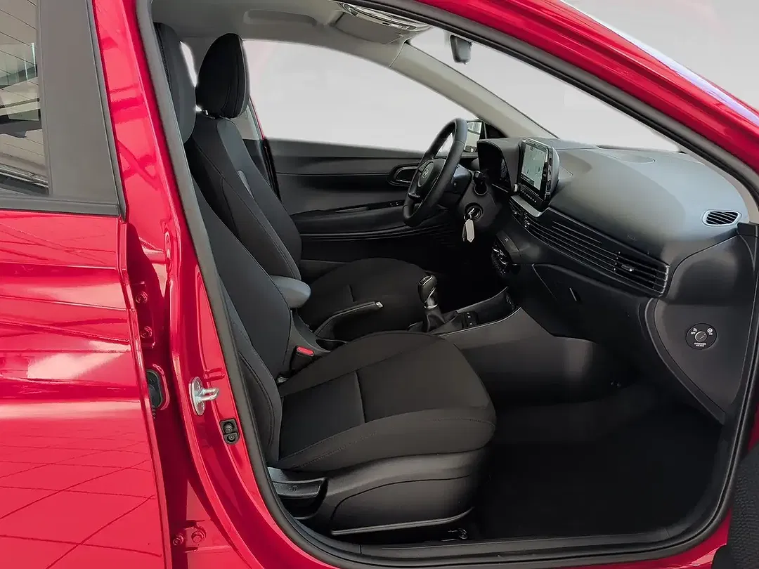 Hyundai i20 - Thumbnail 10