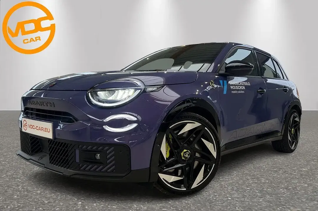 Abarth 600e Scorpionissima - foto 1