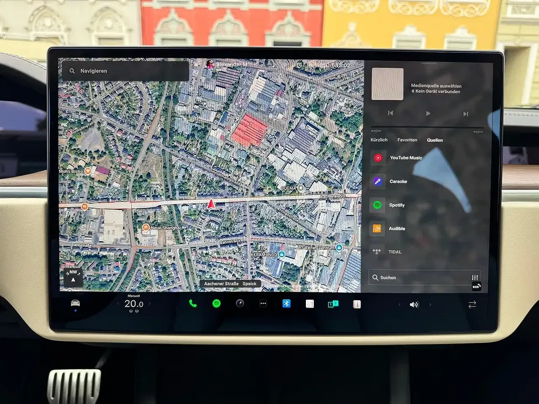Tesla Model S Dual Motor Long Range - foto 15
