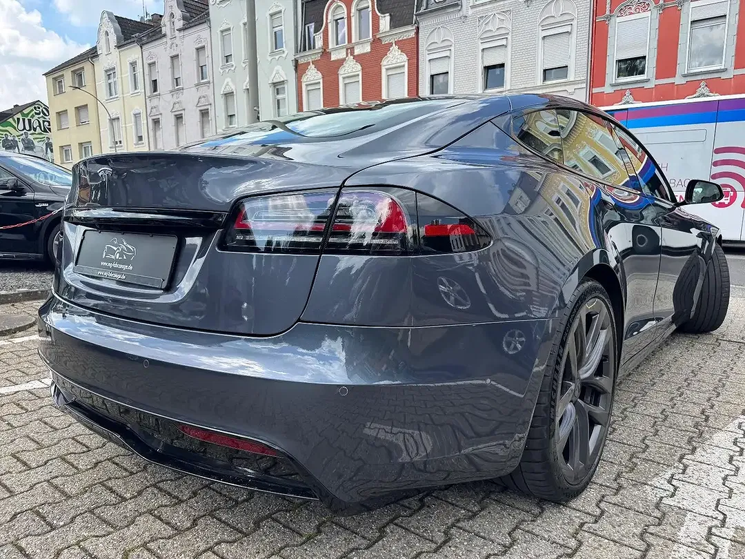 Tesla Model S Dual Motor Long Range - Thumbnail 3