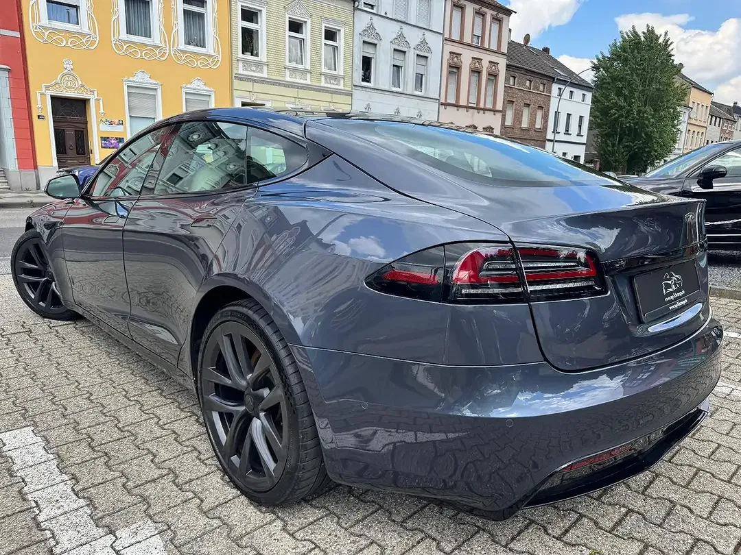 Tesla Model S Dual Motor Long Range - Thumbnail 5