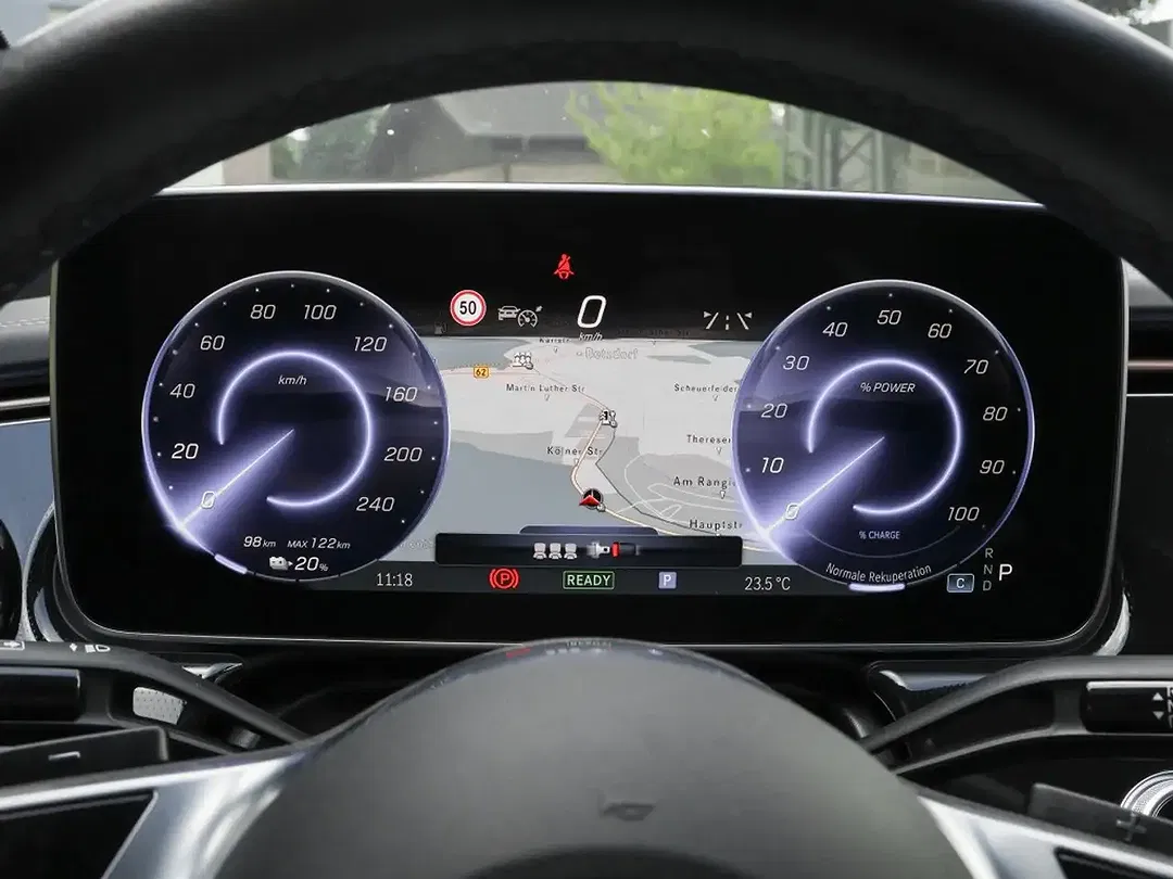 Mercedes-Benz EQE 350 Burmester - Thumbnail 17
