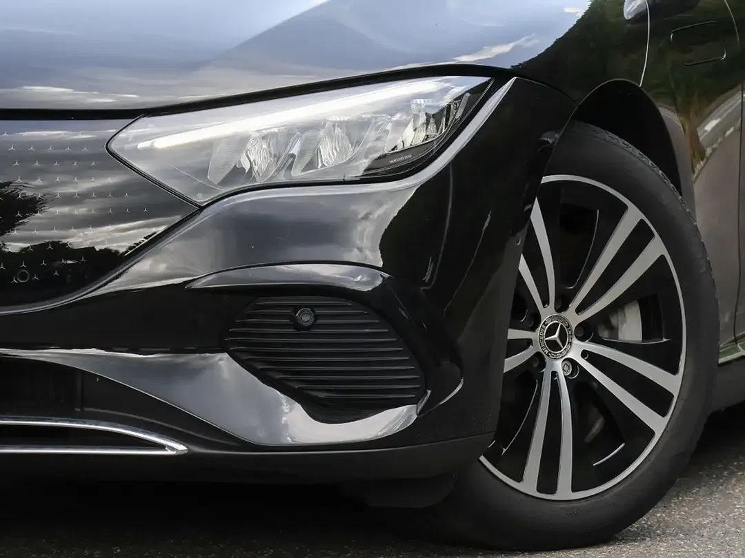 Mercedes-Benz EQE 350 Burmester - Thumbnail 5
