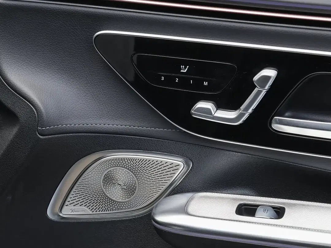 Mercedes-Benz EQE 350 Burmester - Thumbnail 7