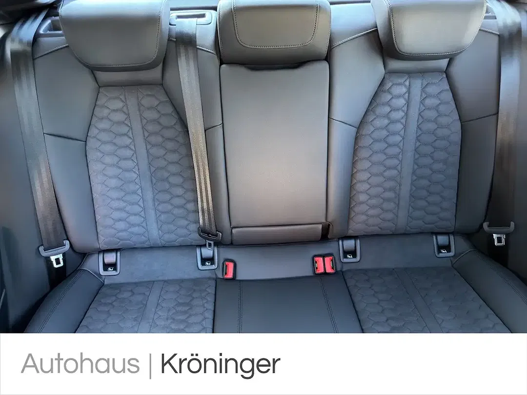Audi RS3 2.5 TFSI quattro RS - Thumbnail 10