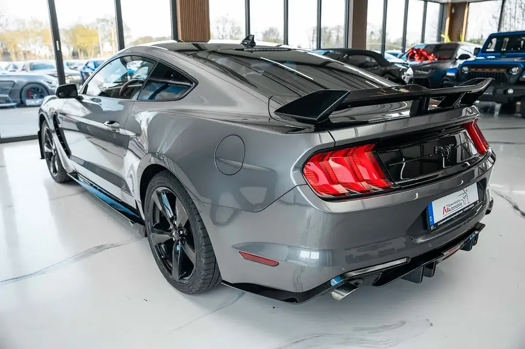 Ford Mustang 2.3 EcoBoost GT Premium - Thumbnail 4