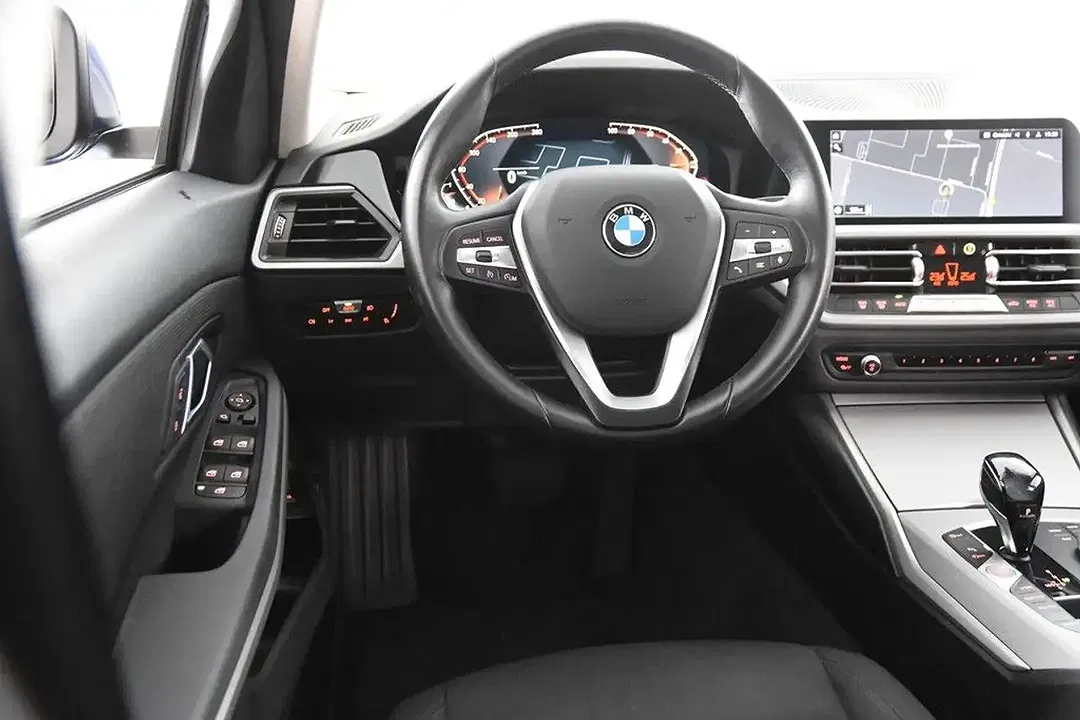BMW 318 Touring - Thumbnail 5