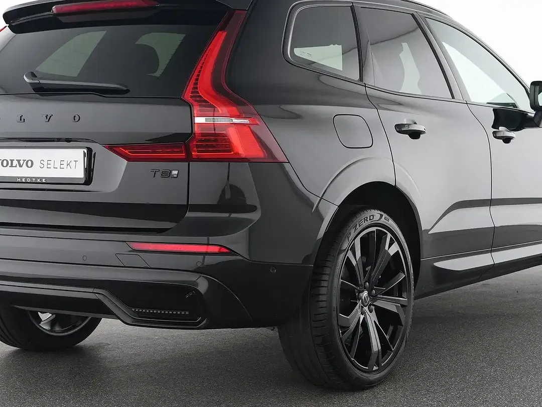 Volvo XC60 T8 PHEV Hybrid AWD Plus Black Edition - Thumbnail 10