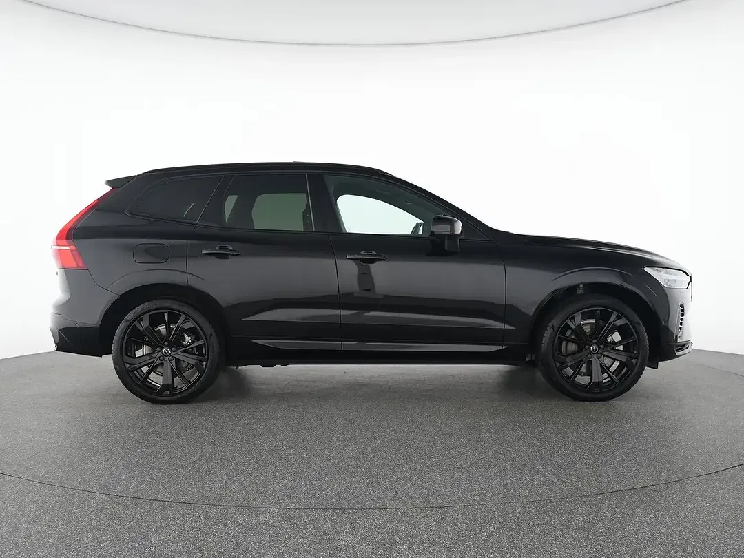 Volvo XC60 T8 PHEV Hybrid AWD Plus Black Edition - Thumbnail 12