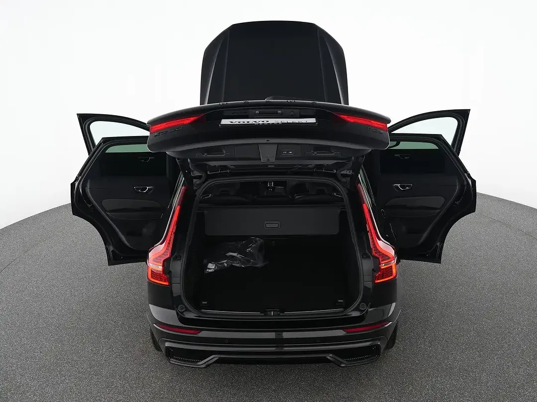 Volvo XC60 T8 PHEV Hybrid AWD Plus Black Edition - Thumbnail 14