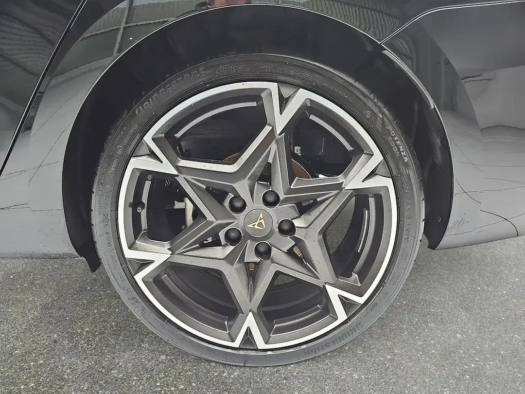 CUPRA Leon 1.5 eTSI DSG Sportstourer - Thumbnail 6