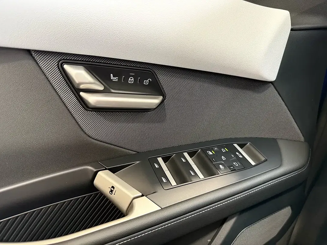BMW i3 xDrive M - Thumbnail 14
