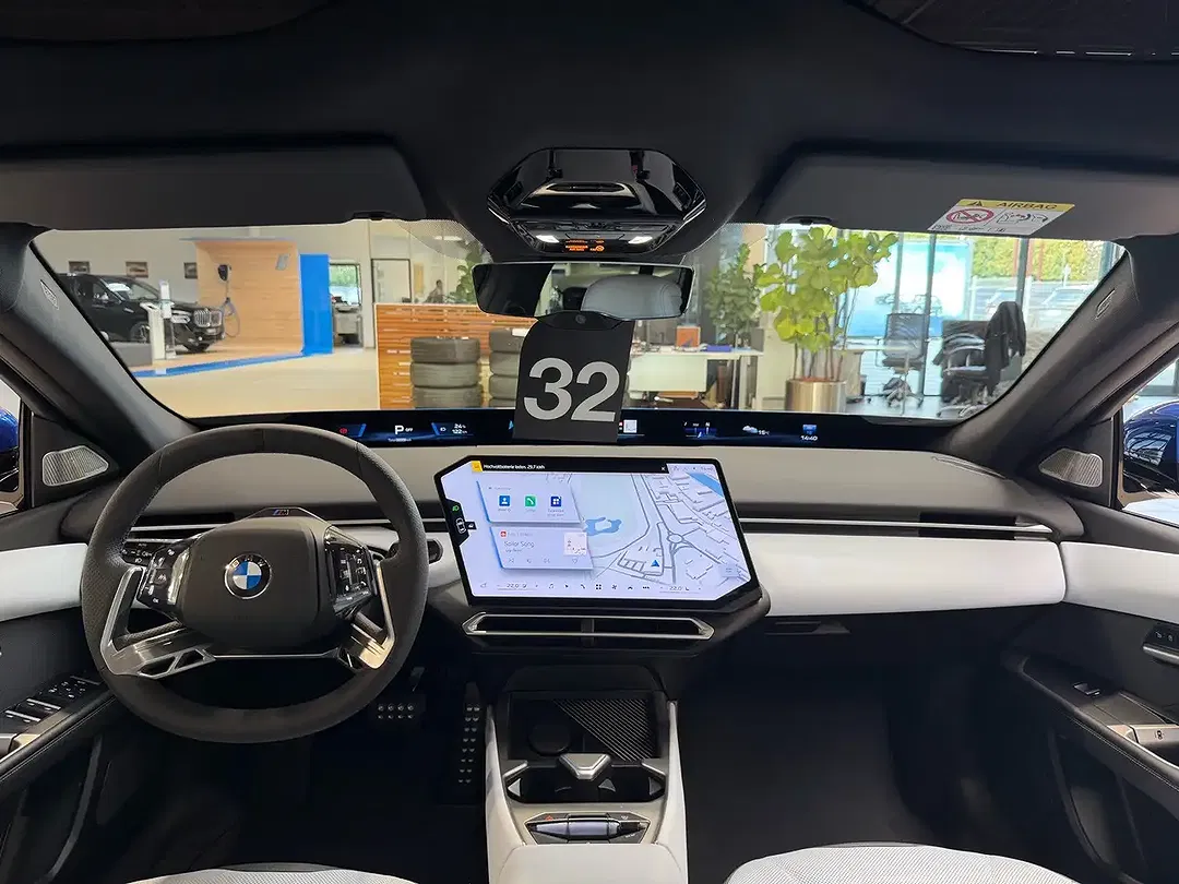 BMW i3 xDrive M - Thumbnail 6