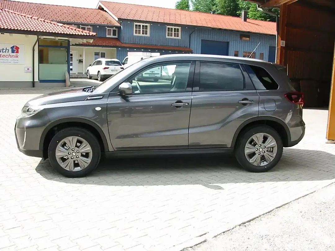 Suzuki Vitara Hybrid Turbo AllGrip - Thumbnail 16