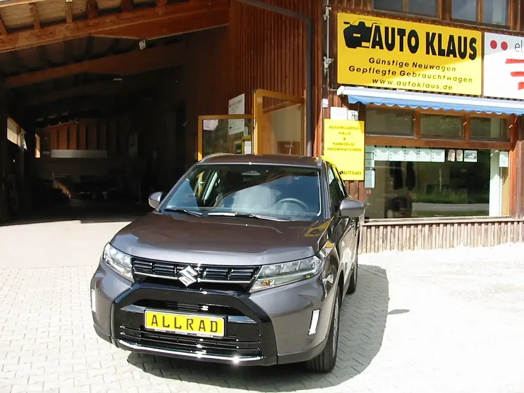 Suzuki Vitara Hybrid Turbo AllGrip - Thumbnail 17