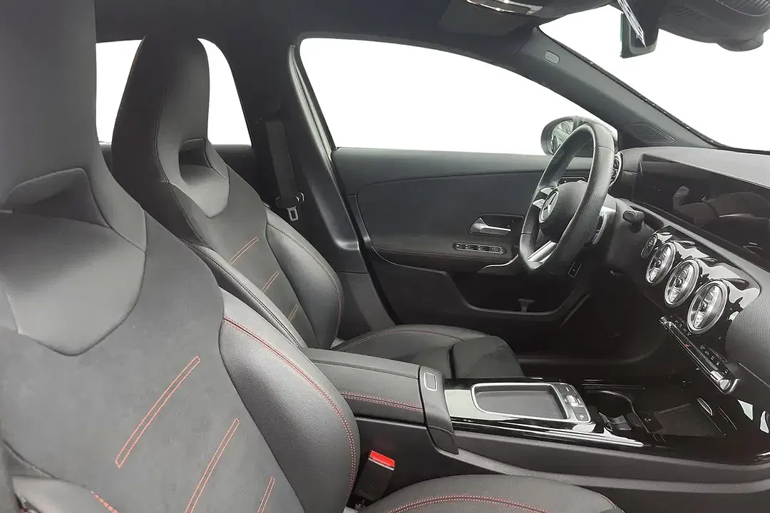 Mercedes-Benz A 250 AMG Line - Thumbnail 6