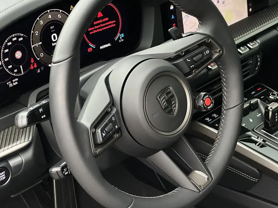 Porsche 992 Turbo S Cabriolet - Thumbnail 13