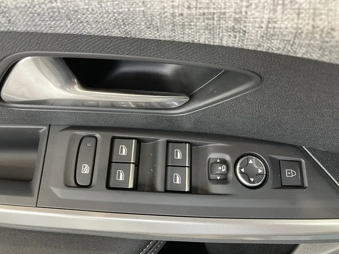 Peugeot 5008 145 GT - Thumbnail 12