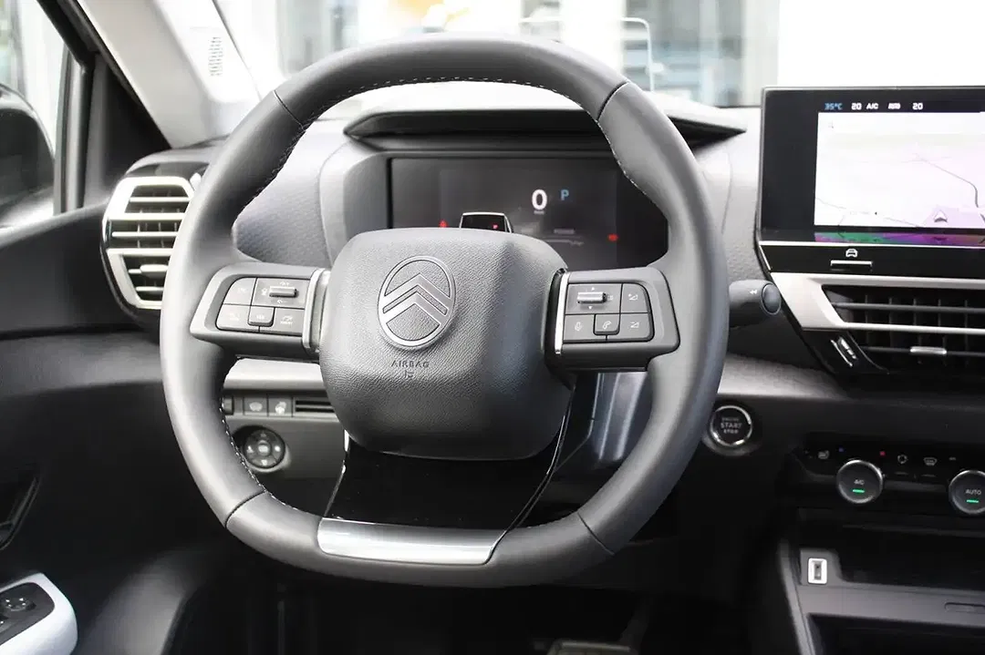 Citroen C4 Hybrid Max - Thumbnail 12