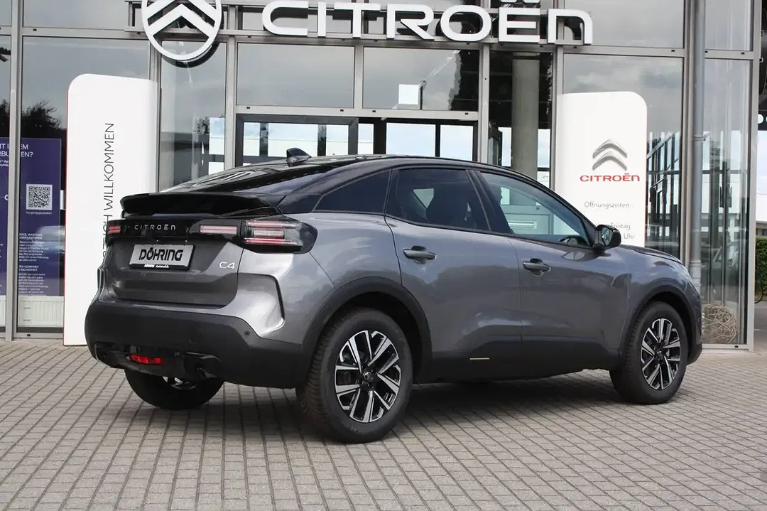 Citroen C4 Hybrid Max - Thumbnail 4