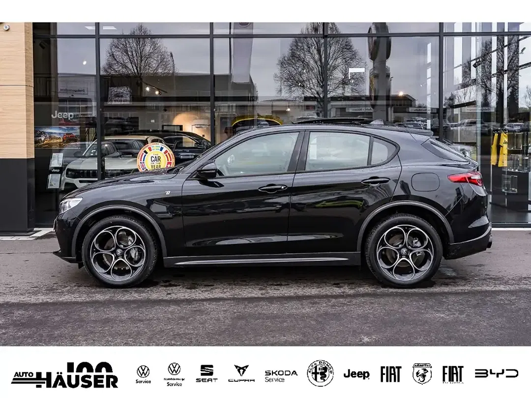 Alfa Romeo Stelvio 2.0 Turbo Q4 Ti - Thumbnail 2