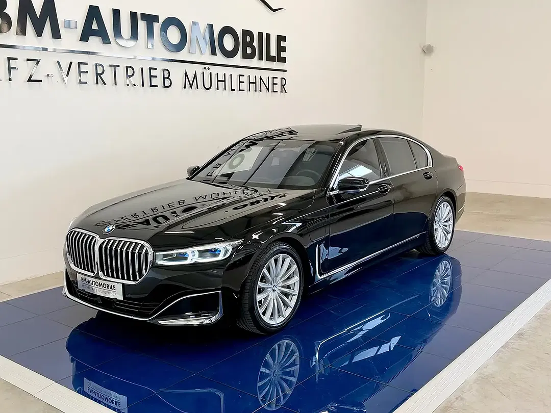 BMW 745 - foto 2