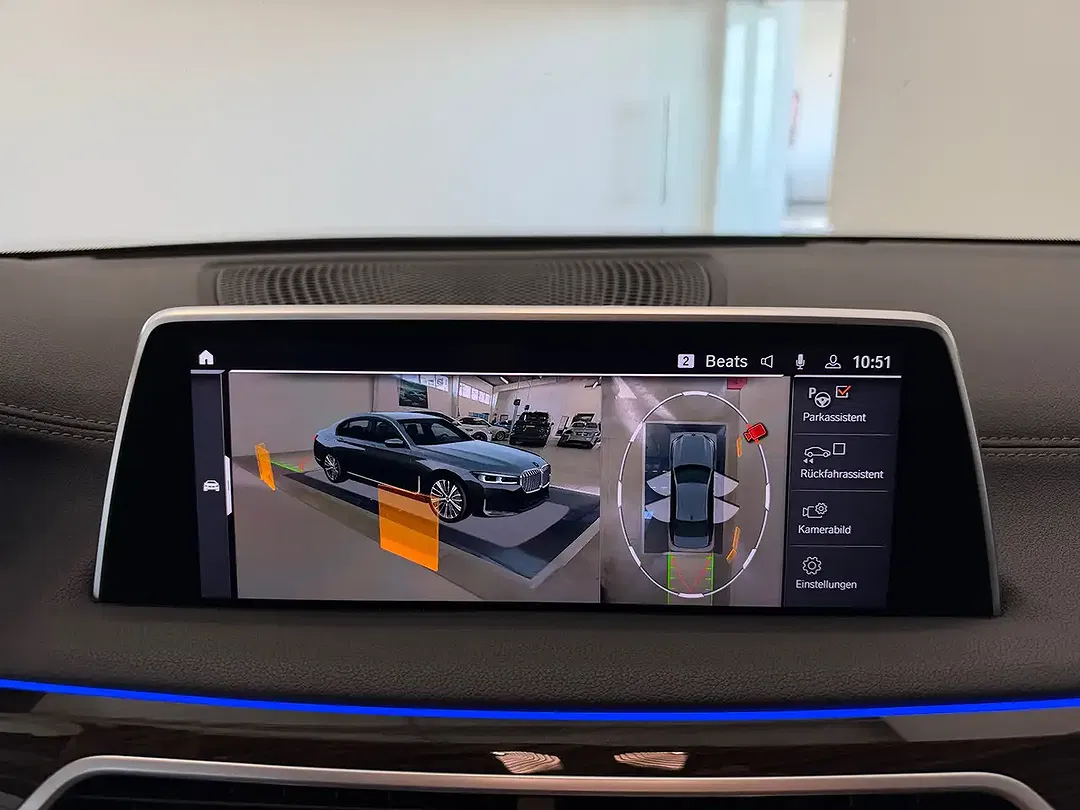 BMW 745 - Thumbnail 39