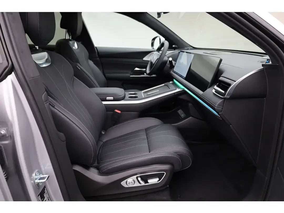 Xpeng G9 AWD Performance MY2025 - Thumbnail 14